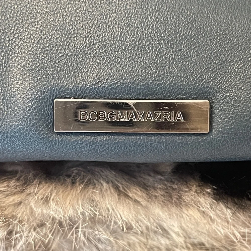 BCBG MAXAZRIA CLUTCH BAG NEW WITH TAGS